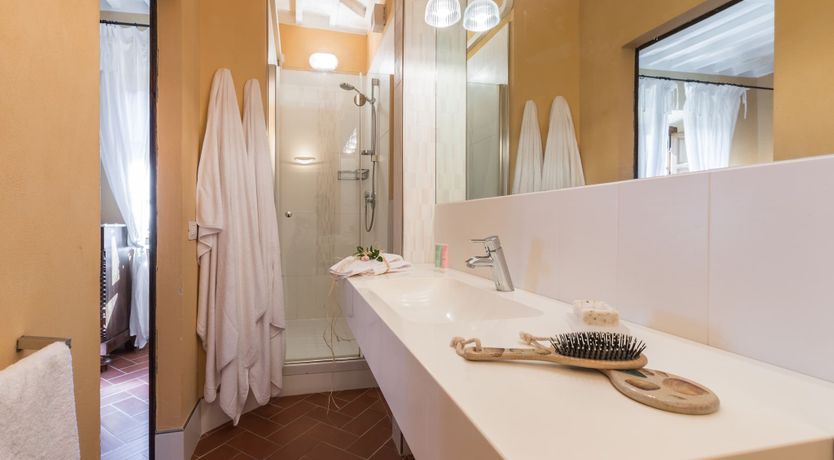 Photo of Midsummer's Gold