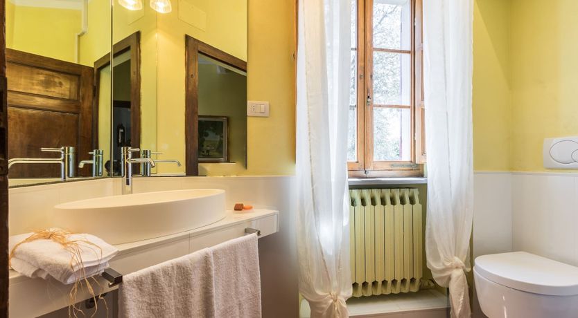 Photo of Midsummer's Gold