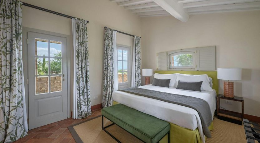 Photo of Chianti Glow