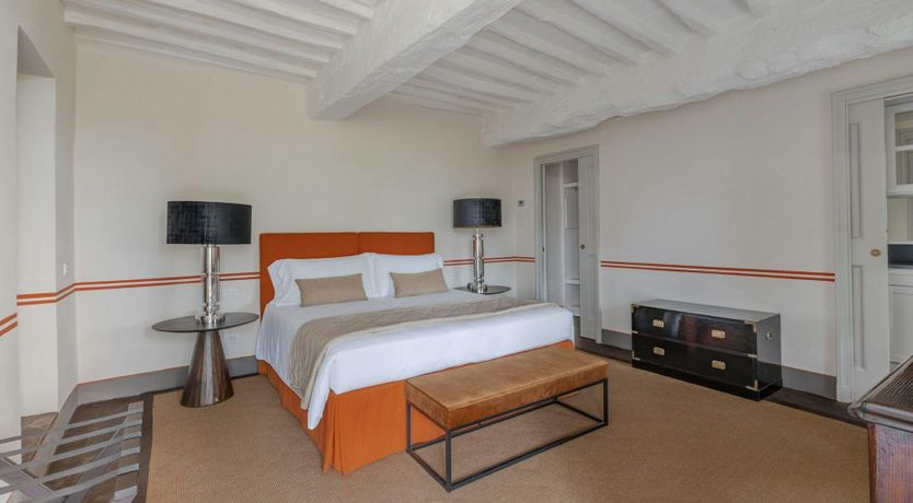 Photo of Chianti Glow