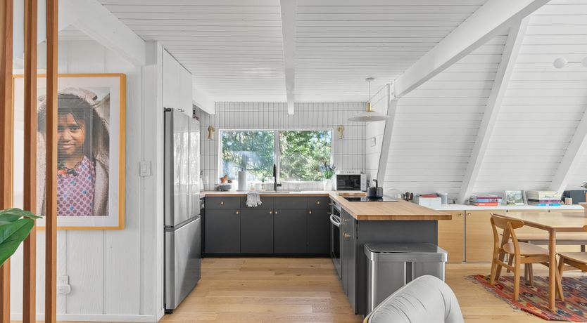 Photo of Mountainside Retreat