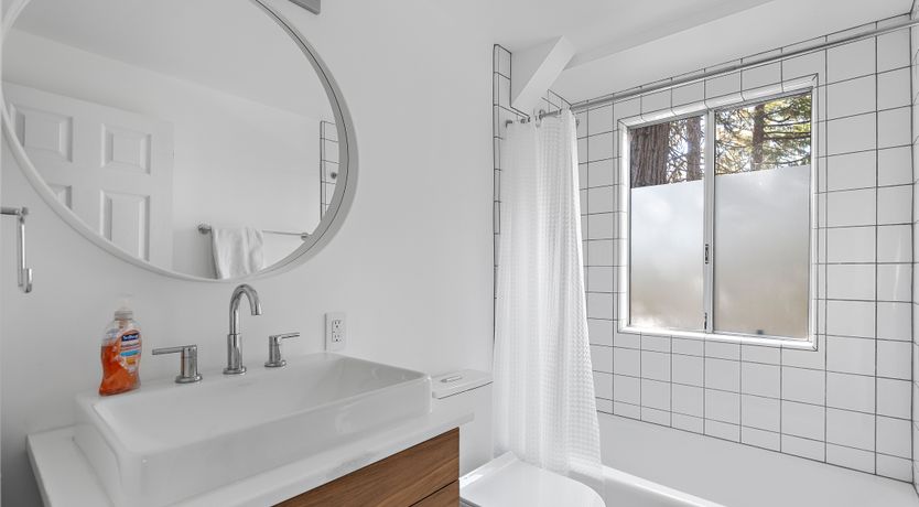 Photo of Mountainside Retreat