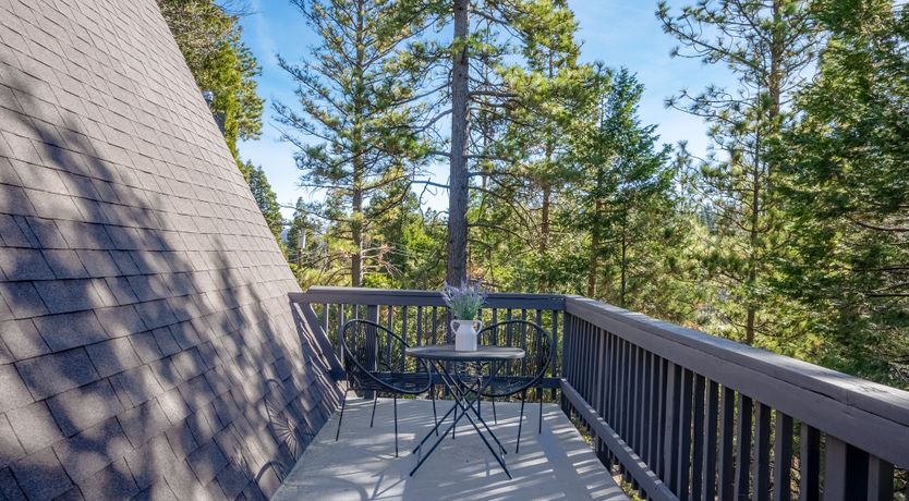 Photo of Mountainside Retreat