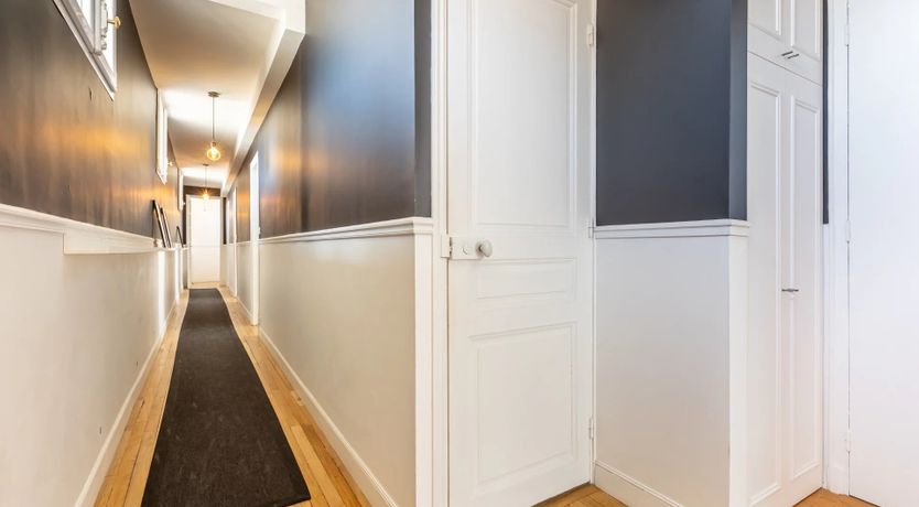 Photo of Eiffel Elysium