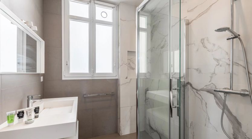 Photo of Eiffel Elysium