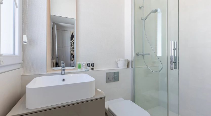 Photo of Eiffel Elysium