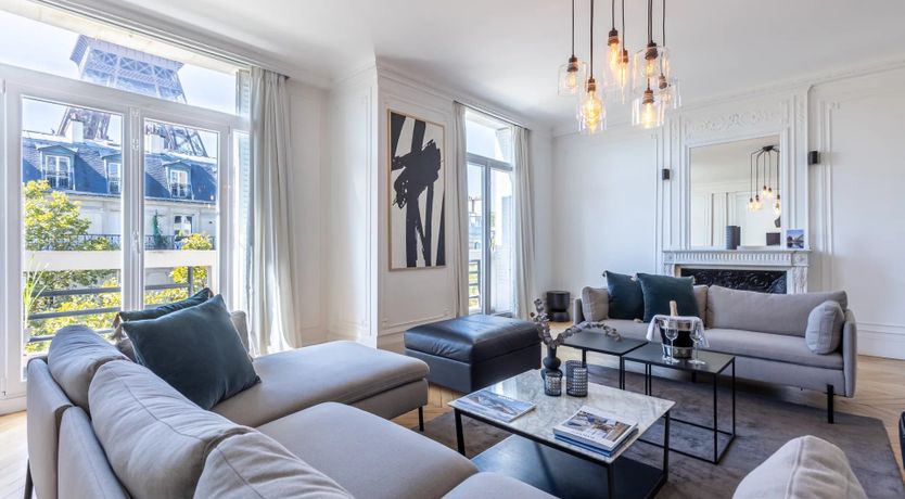 Photo of Eiffel Elysium