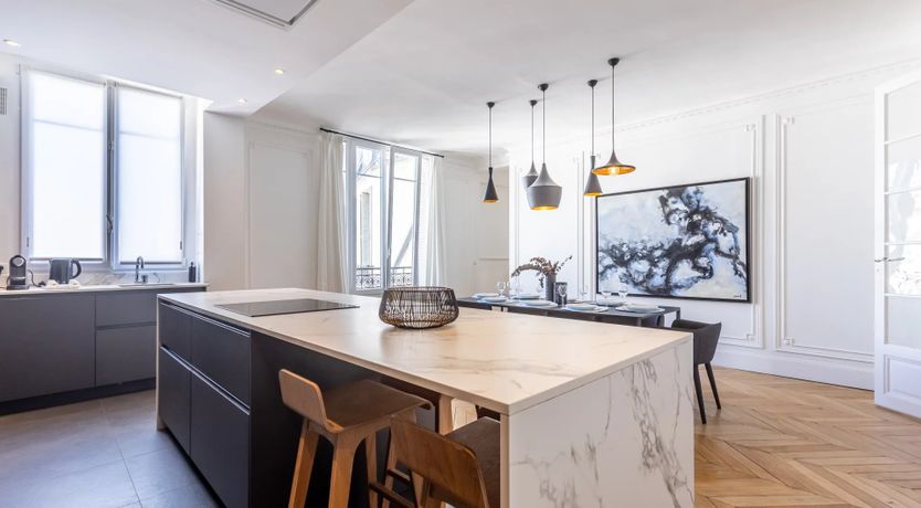 Photo of Eiffel Elysium