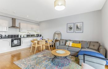 Finsbury Flair Holiday Home