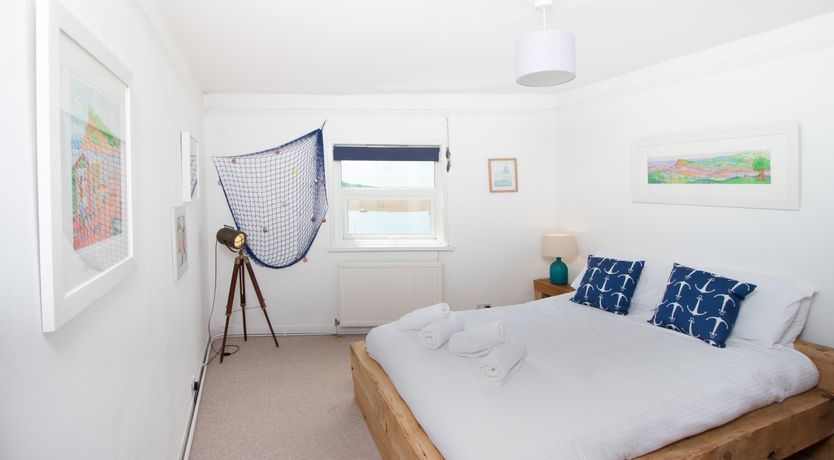 Photo of Wave n' Sea