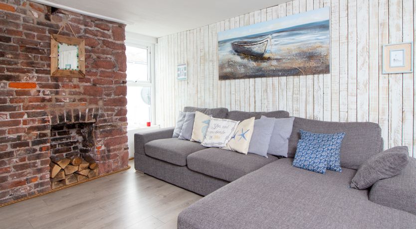 Photo of Wave n' Sea