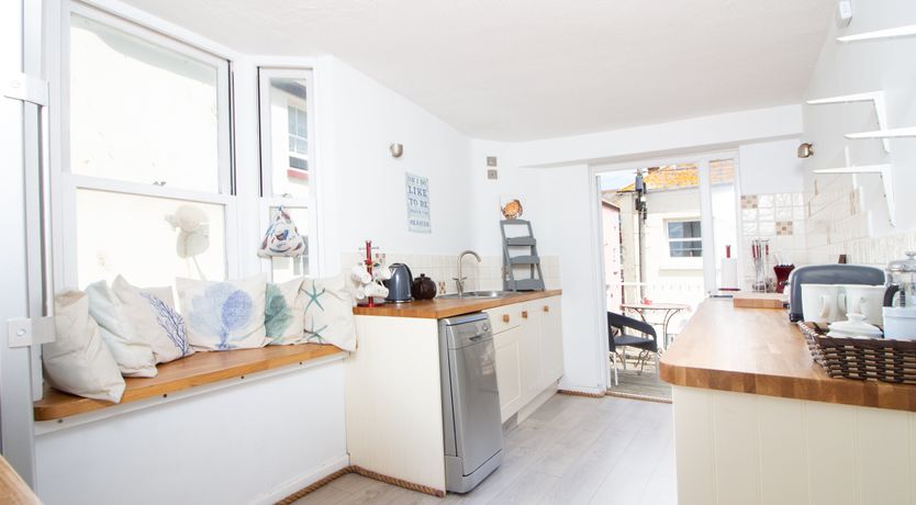 Photo of Wave n' Sea