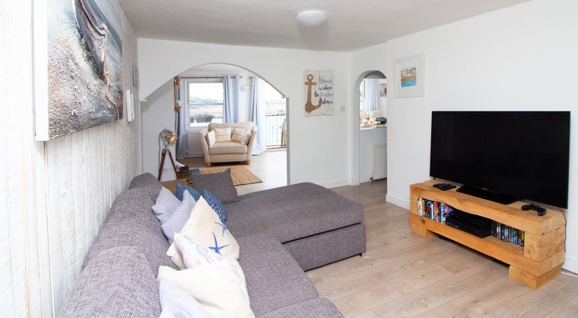 Photo of Wave n' Sea