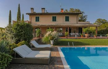 Tuscany Dreams Holiday Home