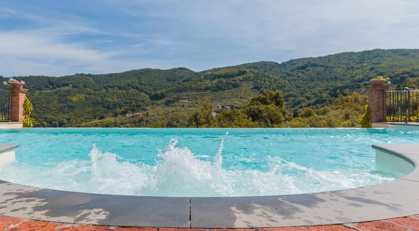 Photo of Tuscan Mahogany