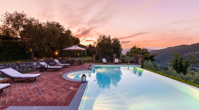 Photo of Tuscan Mahogany