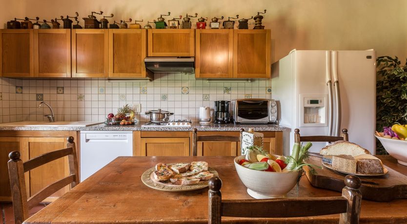 Photo of Tuscan Mahogany