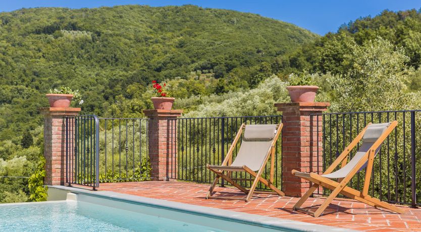 Photo of Tuscan Mahogany