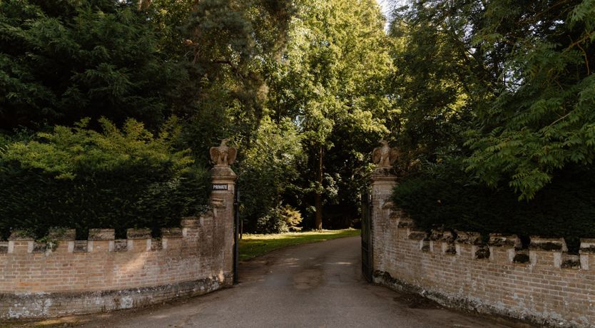 Photo of Middleton Majesty