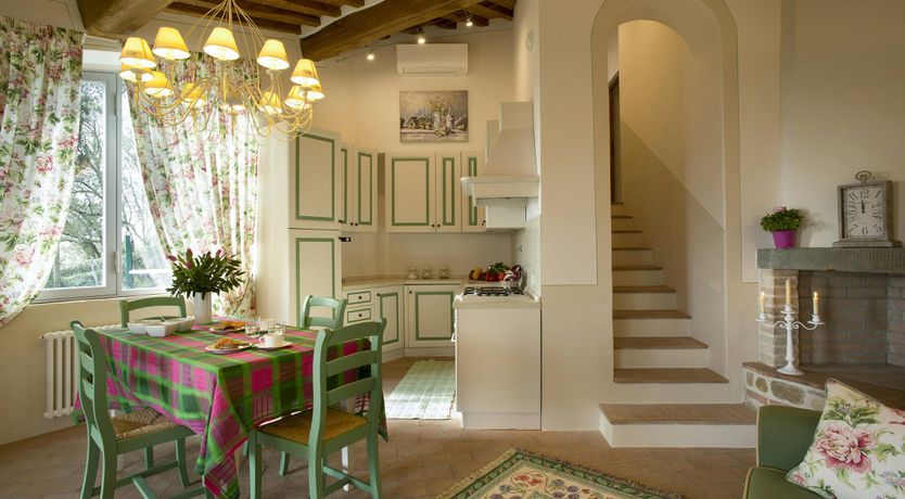 Photo of Etched by Tuscany