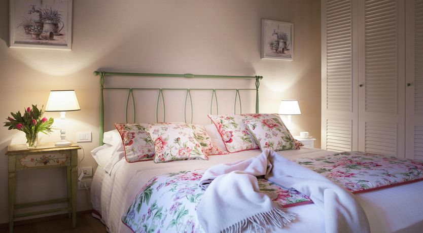 Photo of Etched by Tuscany