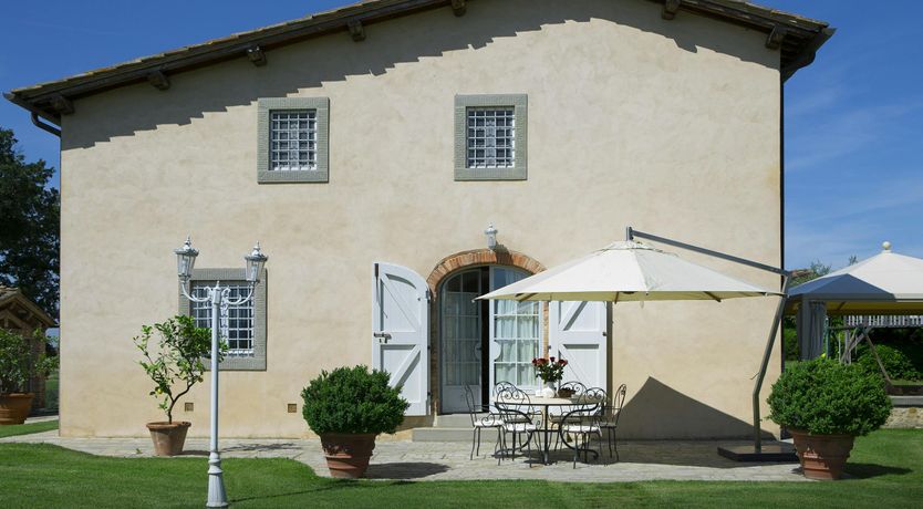 Photo of Etched by Tuscany