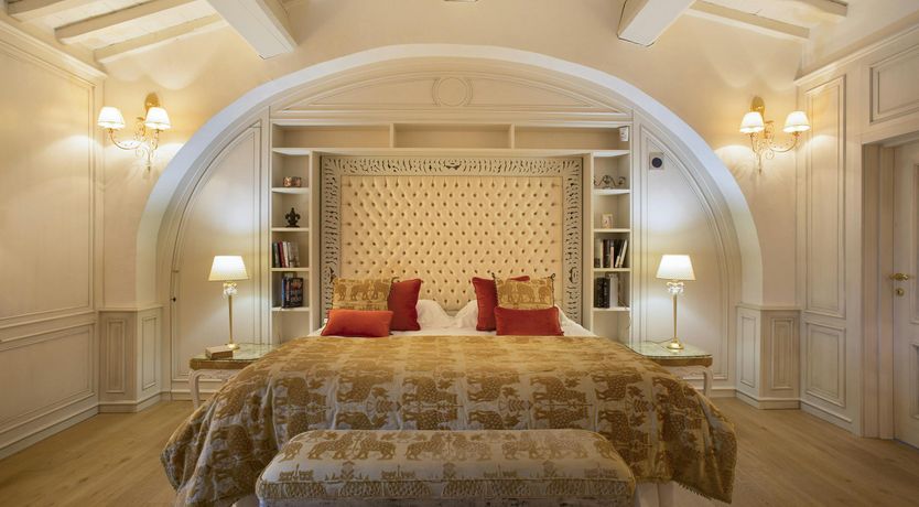 Photo of Etched by Tuscany