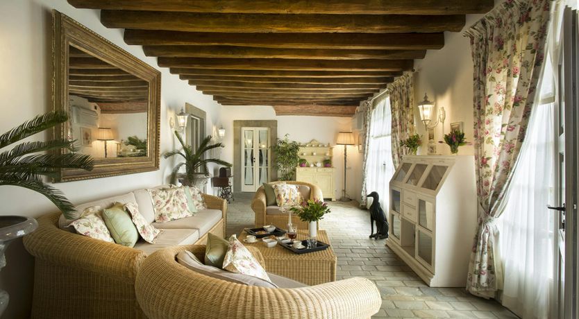 Photo of Etched by Tuscany