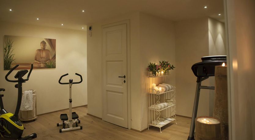 Photo of Etched by Tuscany