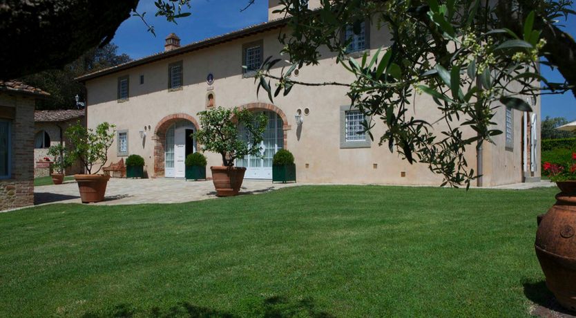 Photo of Etched by Tuscany