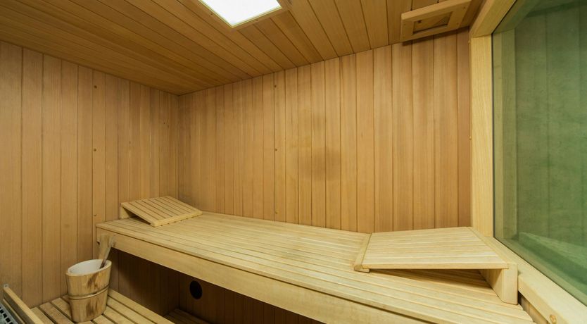 Photo of Etched by Tuscany