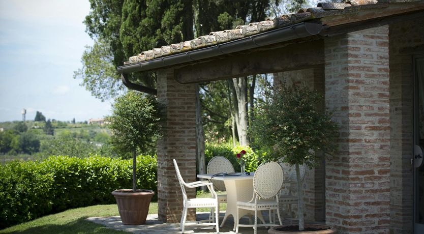 Photo of Etched by Tuscany