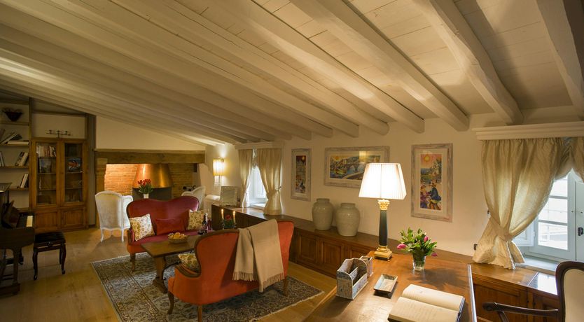 Photo of Etched by Tuscany