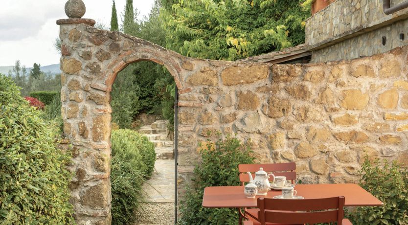 Photo of Mulberry Shade