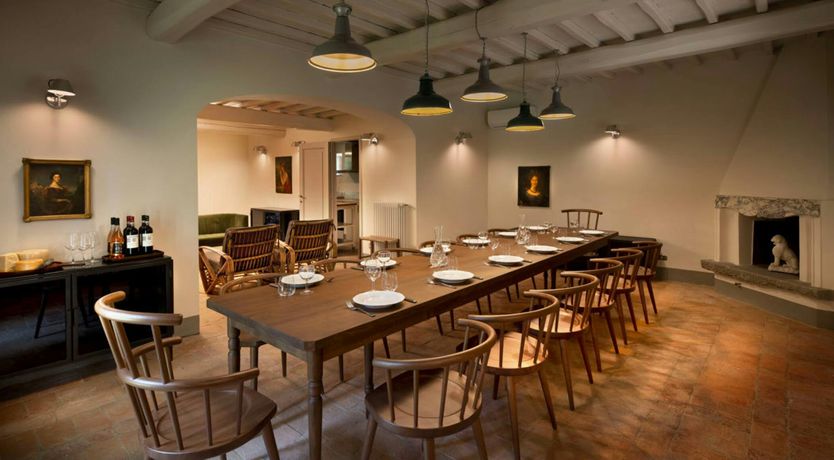 Photo of Oak & Apple