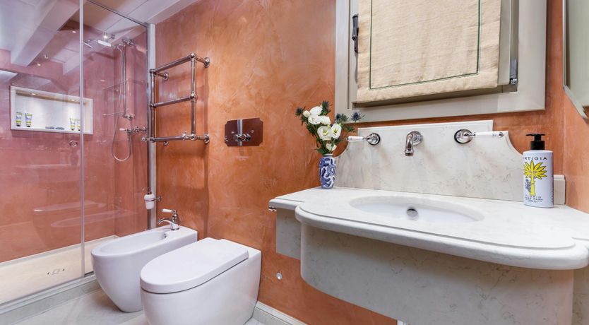 Photo of A Venetian Moon