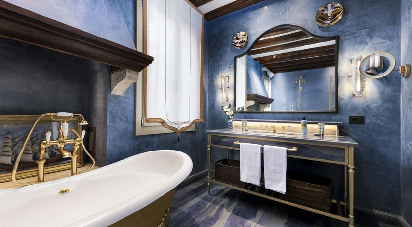 Photo of A Venetian Moon