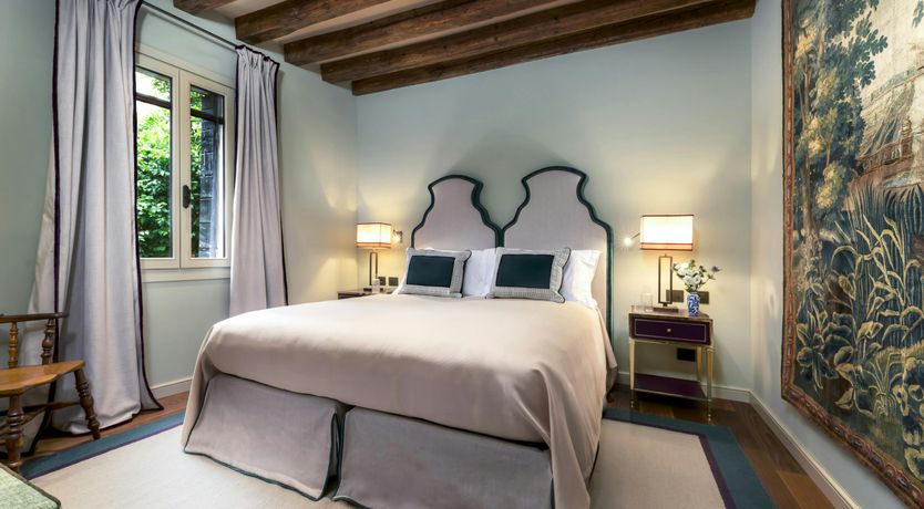 Photo of A Venetian Moon