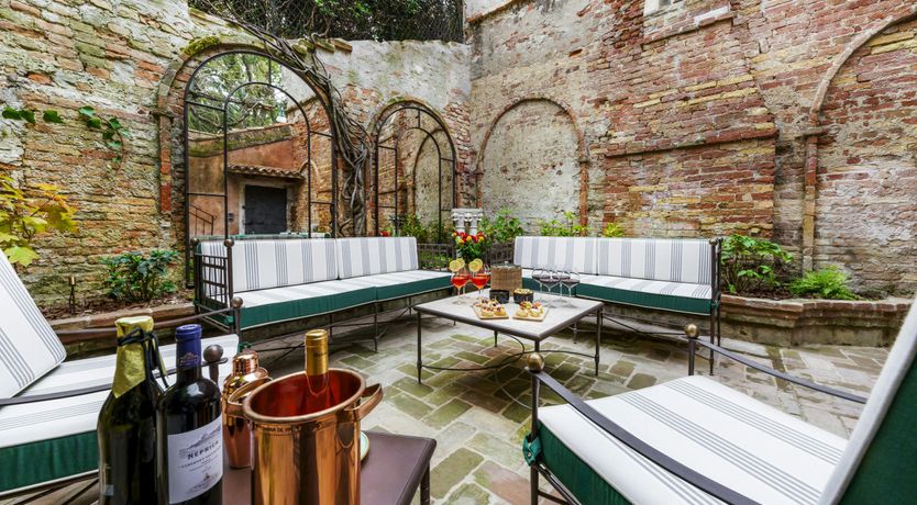 Photo of A Venetian Moon