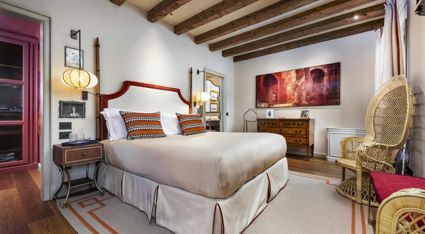 Photo of A Venetian Moon