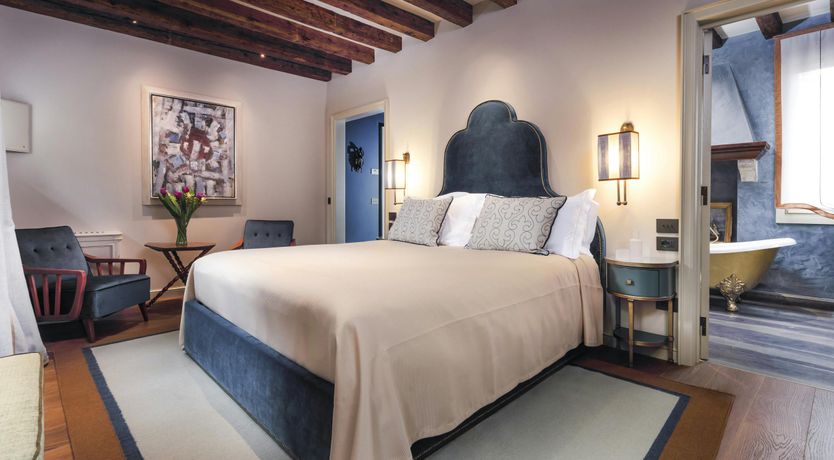 Photo of A Venetian Moon