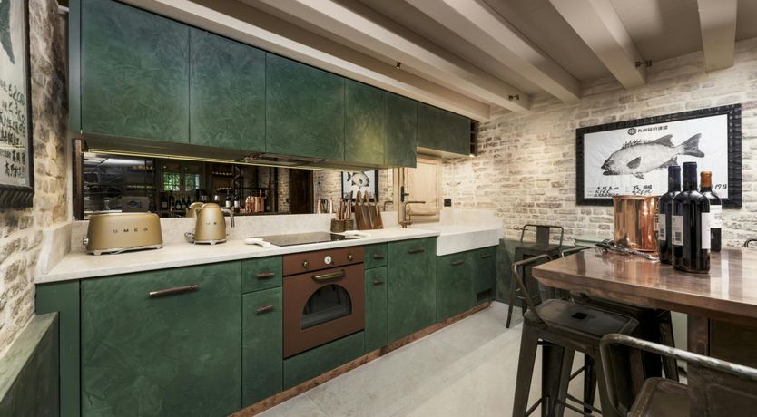 Photo of A Venetian Moon