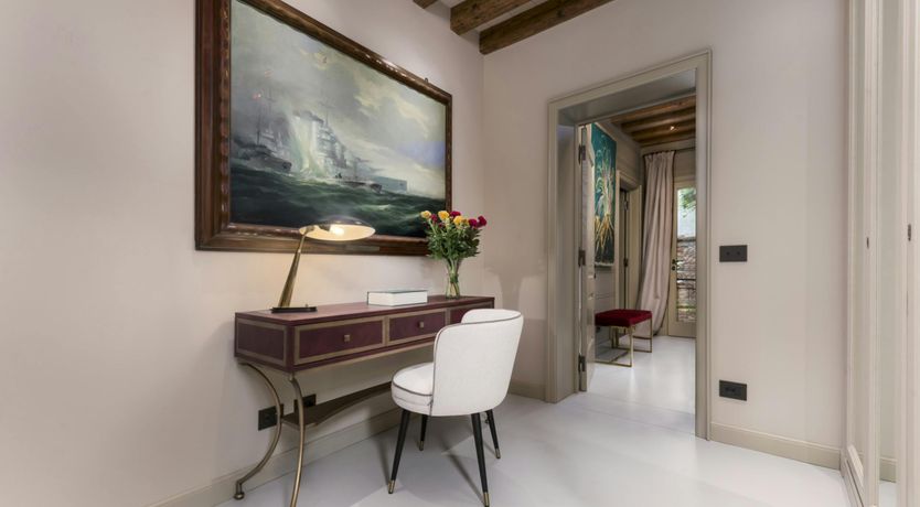 Photo of A Venetian Moon