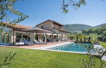 Cortona Court Holiday Home