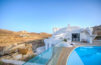 Light On The Aegean Holiday Home