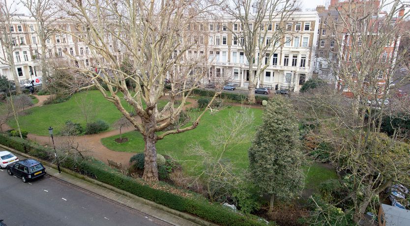 Photo of White Landing