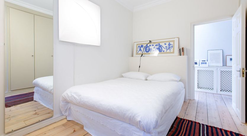 Photo of White Landing