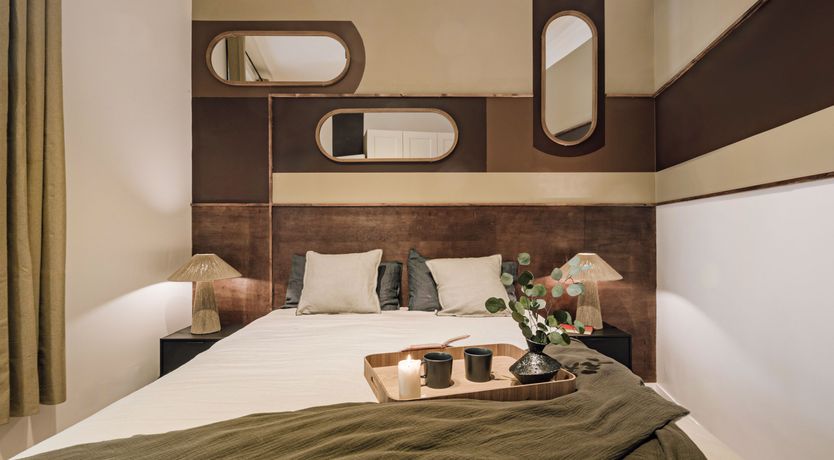 Photo of Parisienne Sojourn