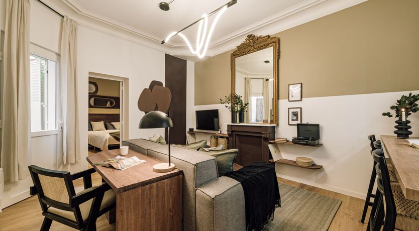 Photo of Parisienne Sojourn