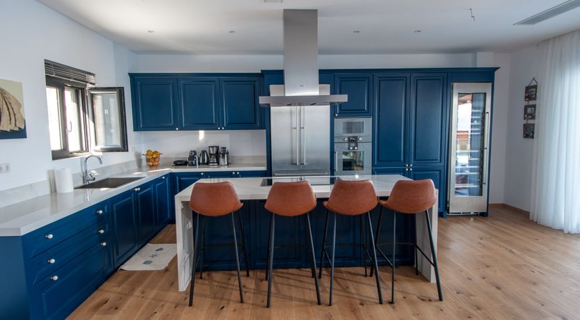 Photo of To The Greek Side